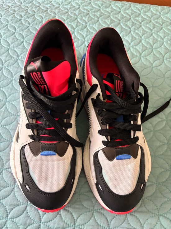 Puma Shoes - Puma White, Black & Pink Athletic Sneakers